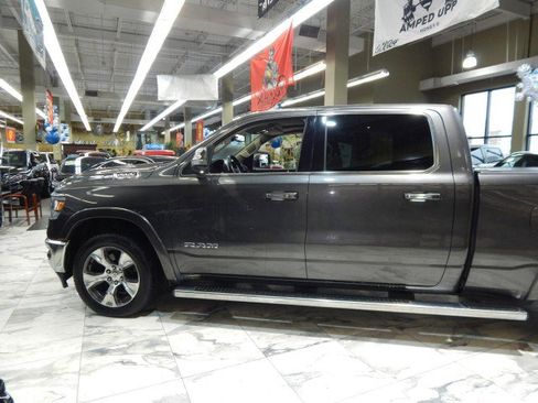 Used 2019 RAM 1500 Laramie image 8