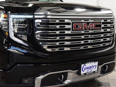Used 2024 GMC Sierra 1500 Denali AWD/4WD image 13