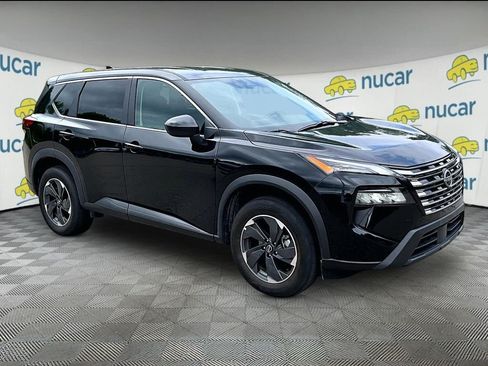 Used 2026 Nissan Rogue SV AWD/4WD image 1