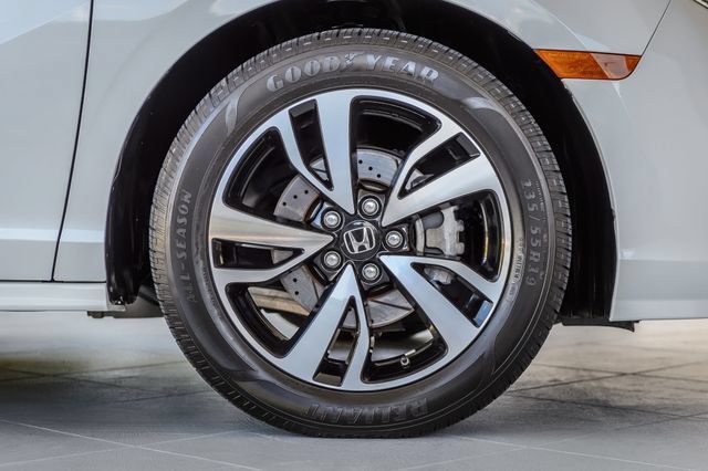 Used 2020 Honda Odyssey Elite image 16