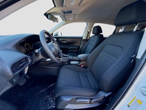 New 2026 Honda HR-V LX image 16