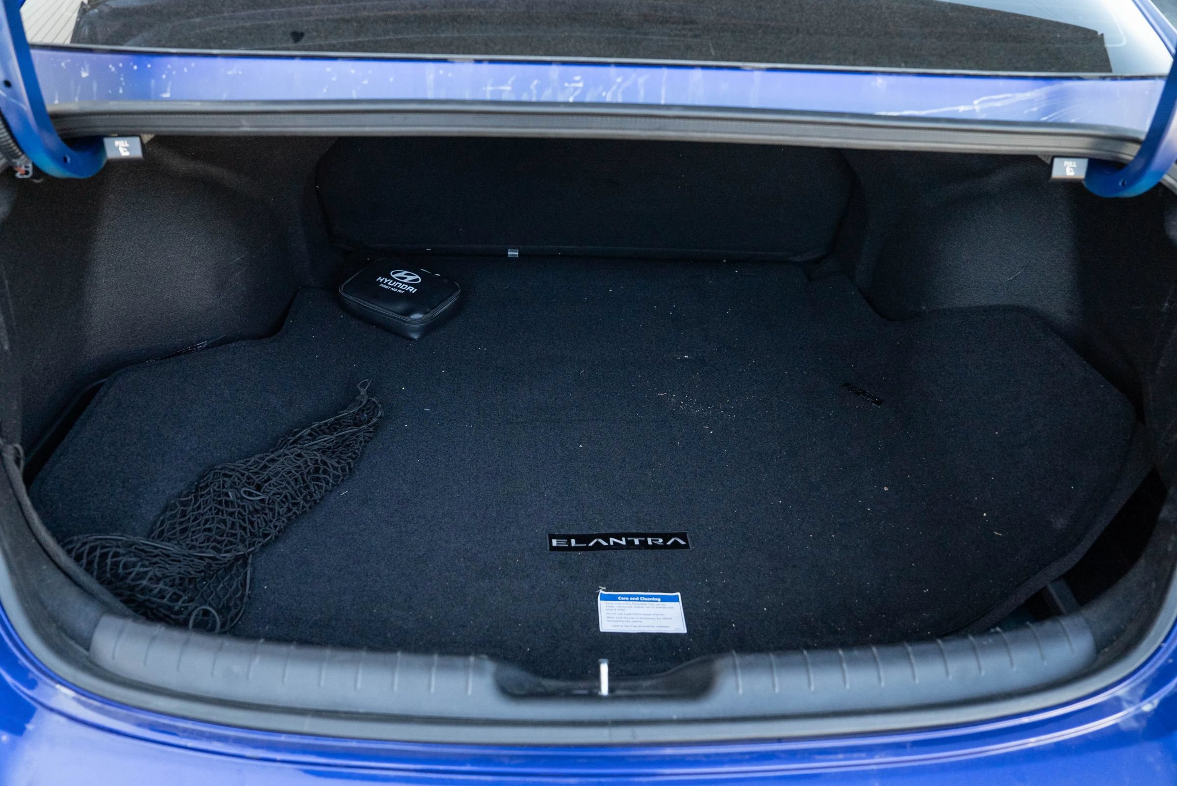 Used 2025 Hyundai Elantra Sport w/ Cargo Package FWD image 7