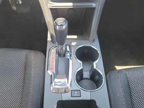 Used 2017 GMC Terrain SLE w/ Technology Package FWD image 15