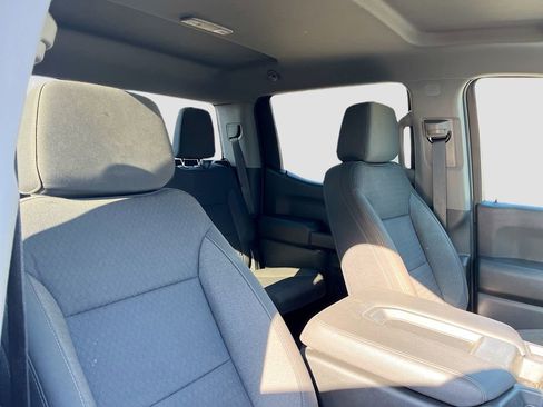 Used 2023 Chevrolet Silverado 1500 Custom Trail Boss image 25