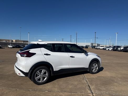 Certified 2024 Nissan Kicks S image 13