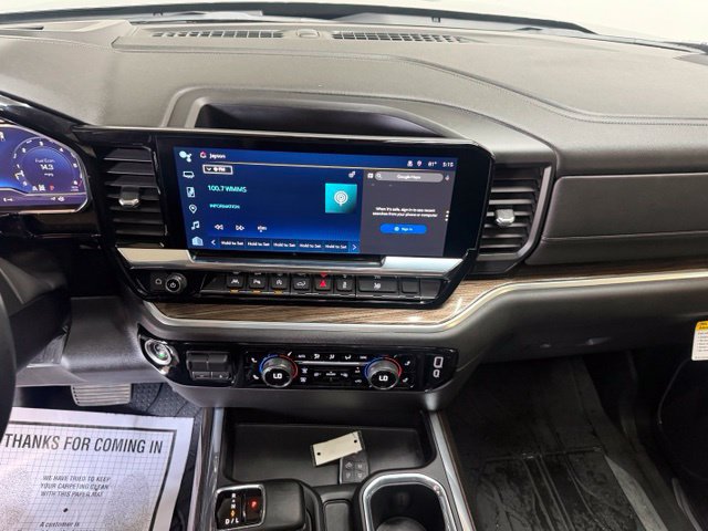 Used 2024 Chevrolet Silverado 1500 RST w/ Redline Edition AWD/4WD image 26