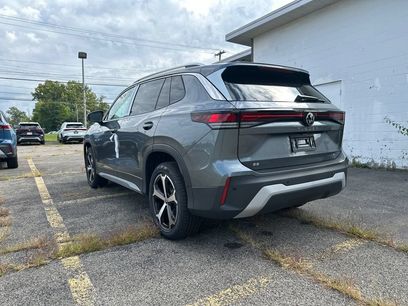 New 2026 Volkswagen Tiguan SE