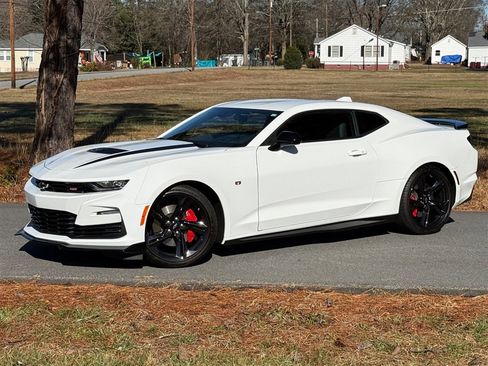 Used 2024 Chevrolet Camaro SS image 8
