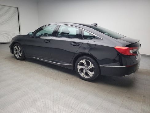 Used 2018 Honda Accord EX image 3
