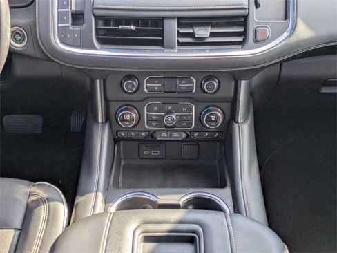 Used 2021 Chevrolet Tahoe Premier w/ Texas Edition image 20