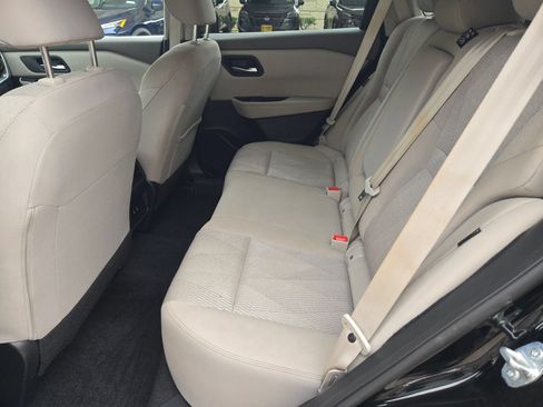 Certified 2025 Nissan Rogue SV FWD image 13
