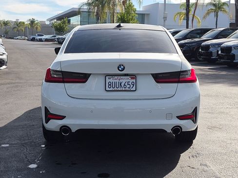Used 2021 BMW 330i Sedan w/ Driving Assistance Package RWD image 9