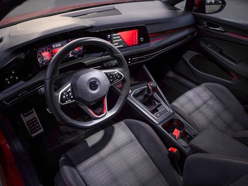 Used 2022 Volkswagen GTI S image 13