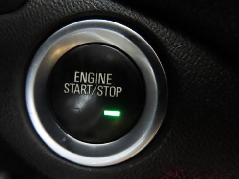 Used 2022 Chevrolet Equinox LT AWD/4WD image 14