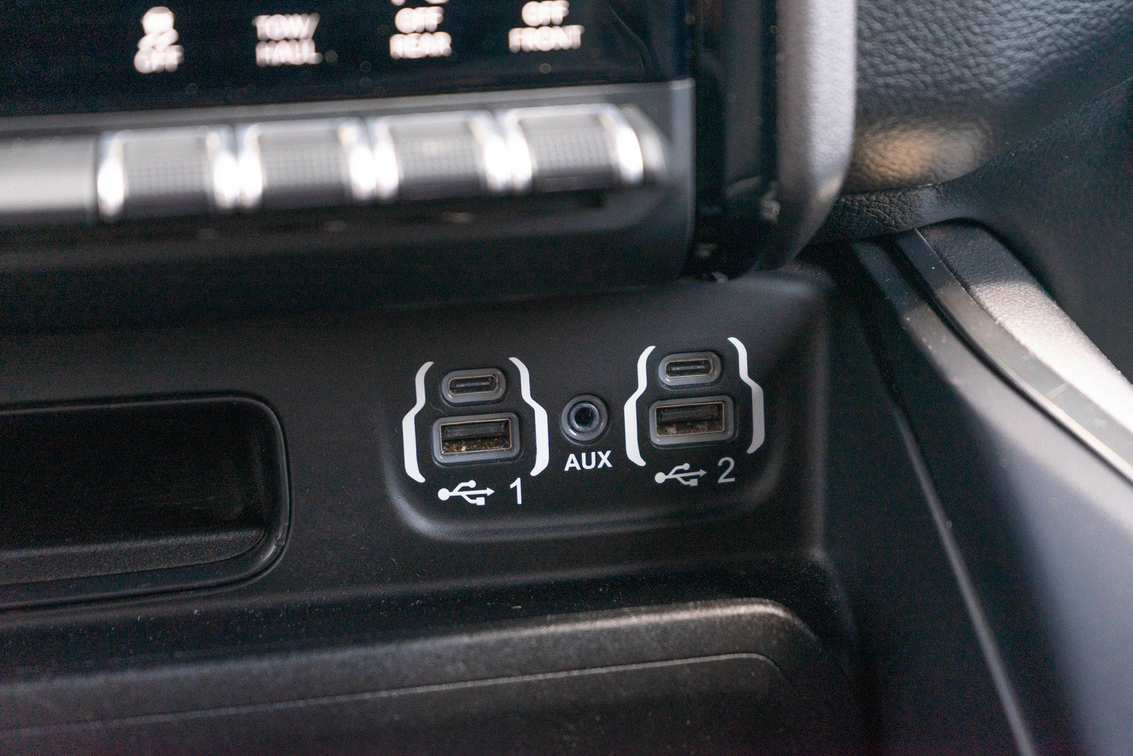 Used 2020 RAM 1500 Sport w/ Leather & Sound Group AWD/4WD image 18