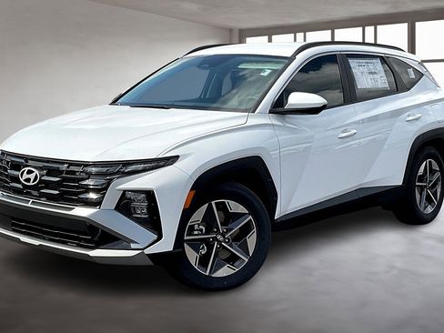 New 2026 Hyundai Tucson SEL image 2