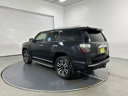 Used 2021 Toyota 4Runner Limited image 21
