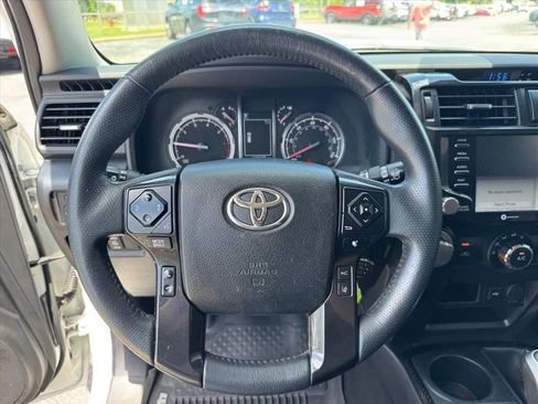 Used 2020 Toyota 4Runner TRD Off-Road AWD/4WD image 24