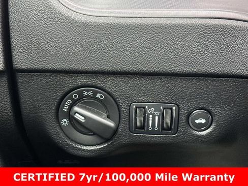 Used 2023 Dodge Charger SXT image 26