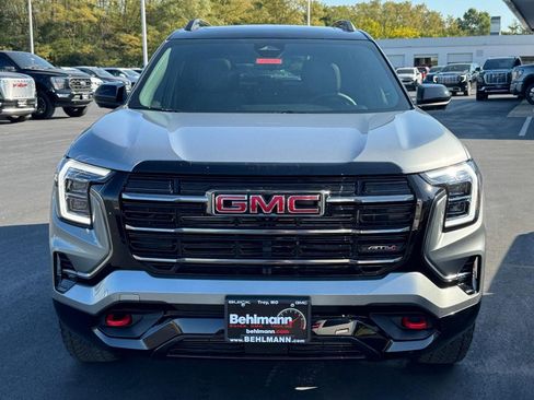 Used 2026 GMC Terrain AT4 w/ Technology Package II AWD/4WD image 12