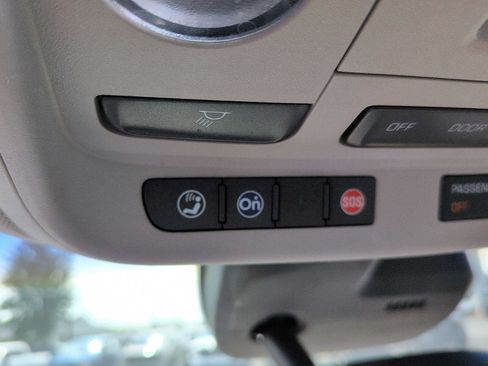 Used 2013 Cadillac XTS Premium FWD image 19