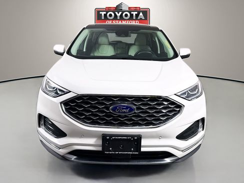 Used 2024 Ford Edge Titanium w/ Titanium Elite Package AWD/4WD image 2
