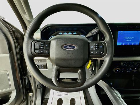 Used 2024 Ford F250 XLT w/ FX4 Off-Road Package AWD/4WD image 11