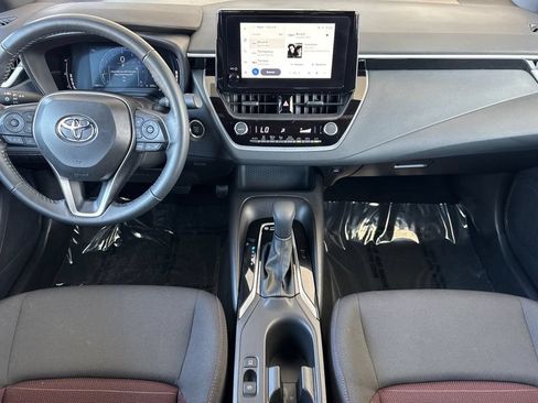 Used 2026 Toyota Corolla SE FWD image 4