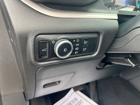 Certified 2024 Ford Explorer XLT w/ Equipment Group 202A AWD/4WD image 4