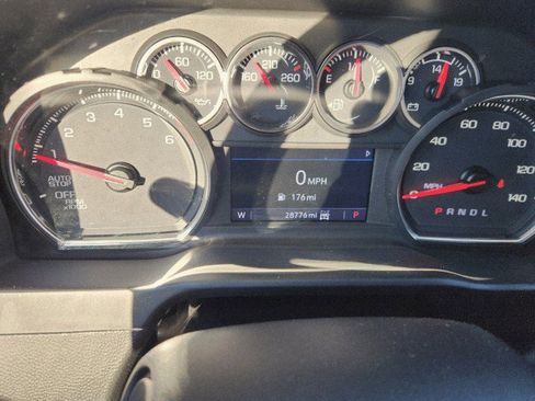 Used 2022 Chevrolet Silverado 1500 LT w/ Work Truck Package image 32