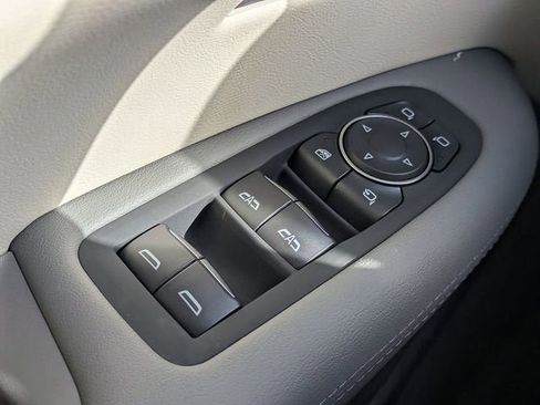 New 2026 Cadillac XT5 Premium Luxury w/ Driver Assist Package FWD image 25