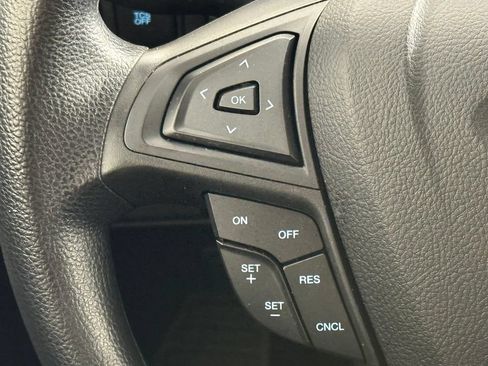 Used 2023 Ford Edge SE AWD/4WD image 27