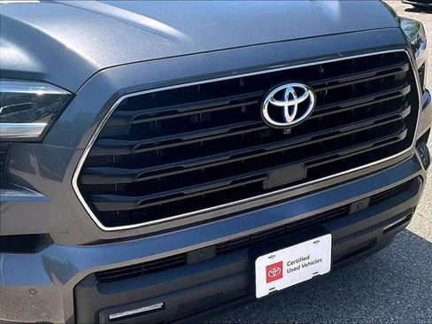 Certified 2024 Toyota Sequoia SR5 AWD/4WD image 30