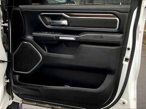 Used 2022 RAM 1500 Laramie image 18