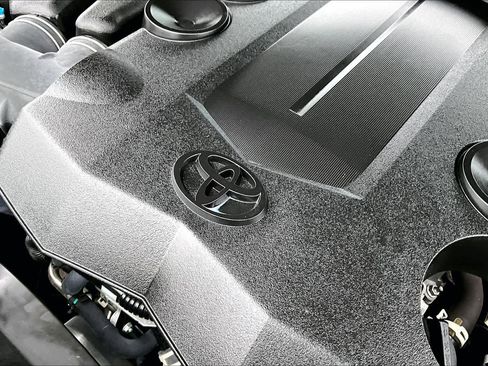 Used 2022 Toyota 4Runner Limited image 31