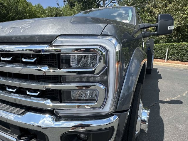 New 2026 Ford F450 Lariat AWD/4WD image 16