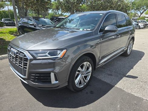 Used 2021 Audi Q7 2.0T Premium Plus image 2