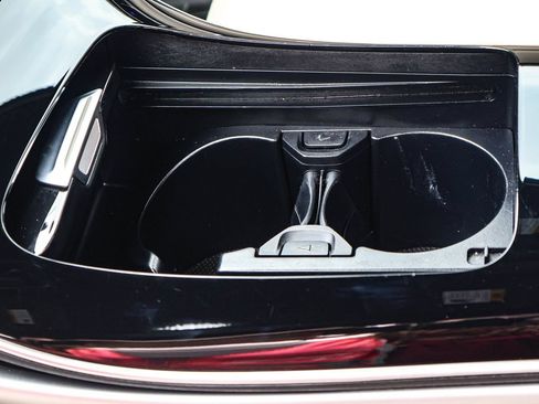 Used 2024 Mercedes-Benz C 300 4MATIC Sedan image 17