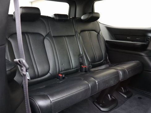 Used 2023 Jeep Wagoneer Series II image 34