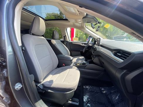 Used 2020 Ford Escape SE AWD/4WD image 18