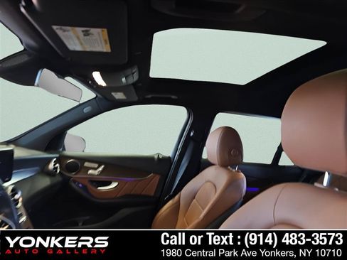 Used 2022 Mercedes-Benz GLC 300 4MATIC w/ AMG Line image 14