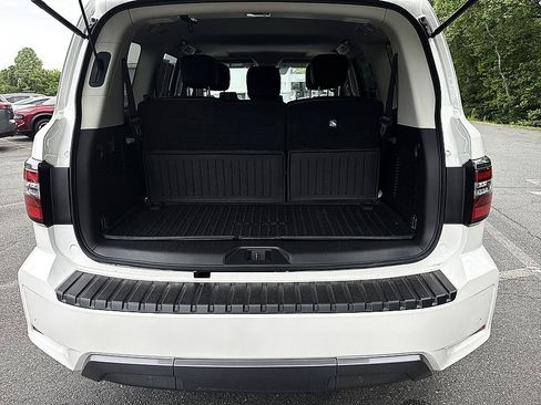 Certified 2024 Nissan Armada SL w/ Cargo Package AWD/4WD image 21