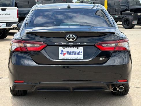 Used 2024 Toyota Camry SE w/ Convenience Package FWD image 10