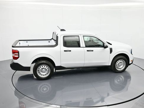 New 2026 Ford Maverick XL FWD image 30