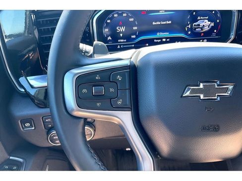 Used 2025 Chevrolet Silverado 1500 LT Trail Boss AWD/4WD image 20