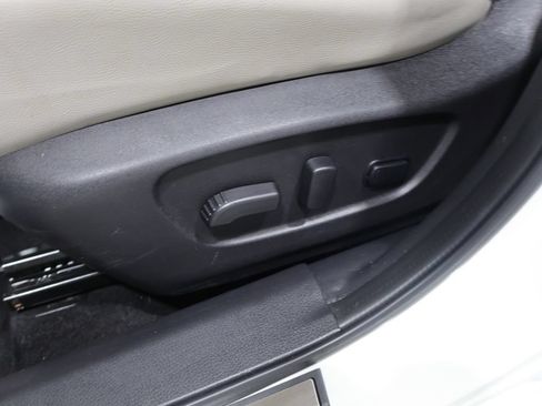 Used 2022 Nissan Rogue Sport SV w/ Technology Package AWD/4WD image 12