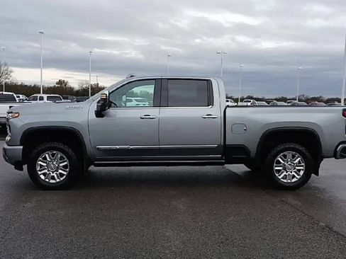 Certified 2025 Chevrolet Silverado 2500 High Country w/ High Country Premium Package image 5