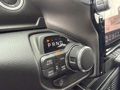 New 2026 RAM 1500 Big Horn AWD/4WD image 25
