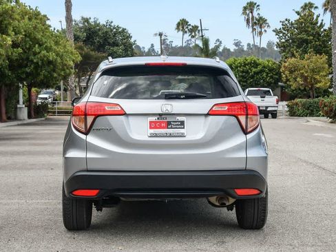Used 2018 Honda HR-V EX-L image 8