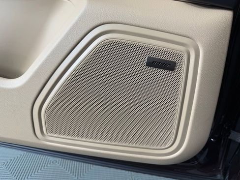 New 2026 Porsche Macan AWD/4WD image 23